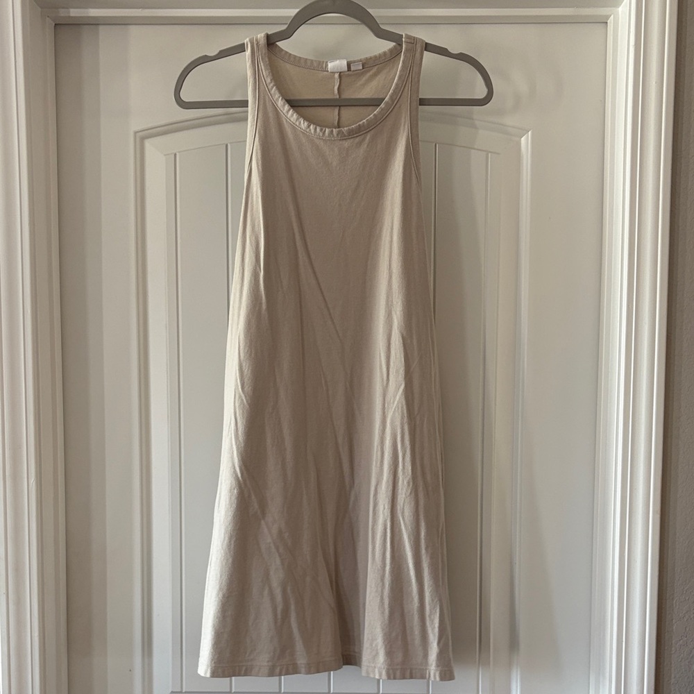 GAP Cream and Brown Fabric